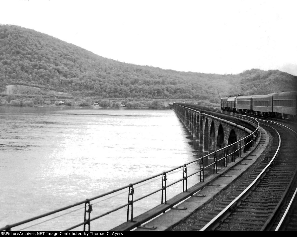 PRR Westbound Passenger Train, 1957